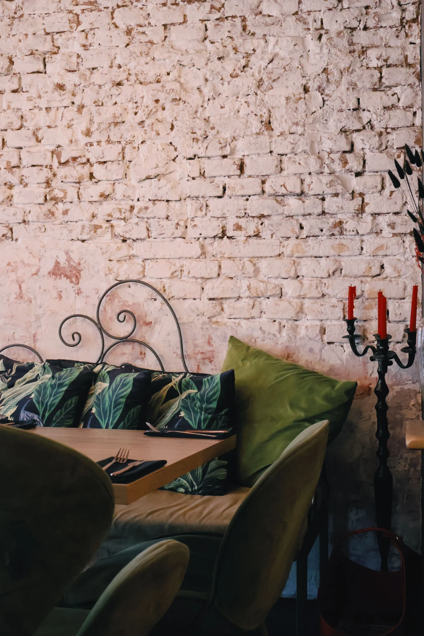 Restaurants & Hospitality